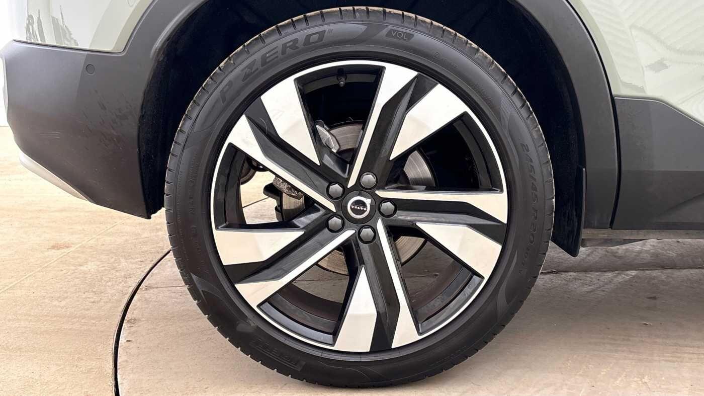 Used Volvo XC40 2025 for sale - 76550382: Photo 26