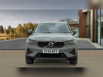 Used Volvo XC40 2025 for sale - 76550382: Photo