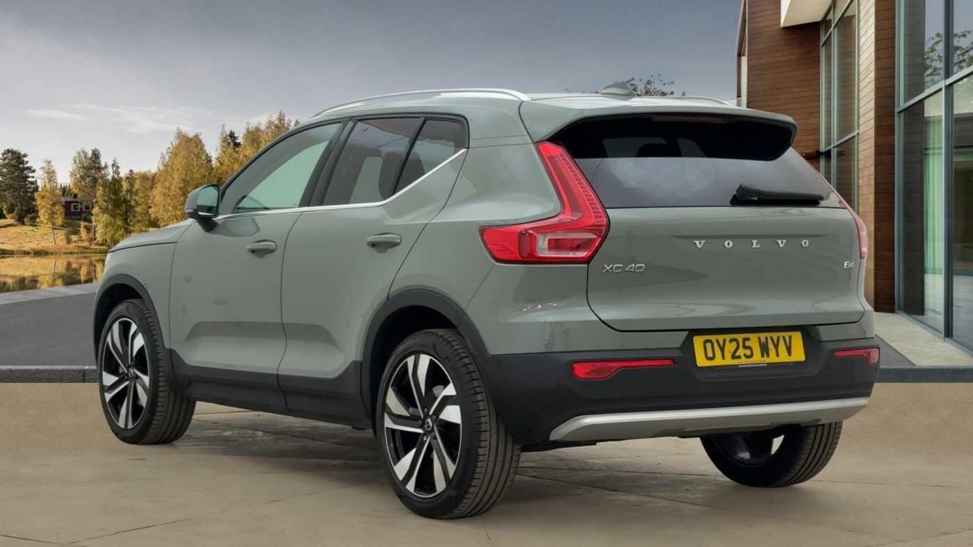 Used Volvo XC40 2025 for sale - 76550382: Photo 5