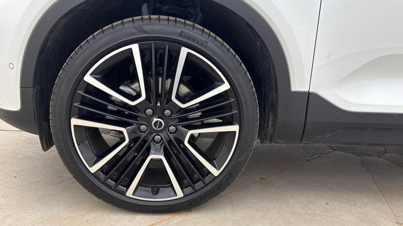 Used Volvo XC40 2025 for sale - 76825192: Photo 24