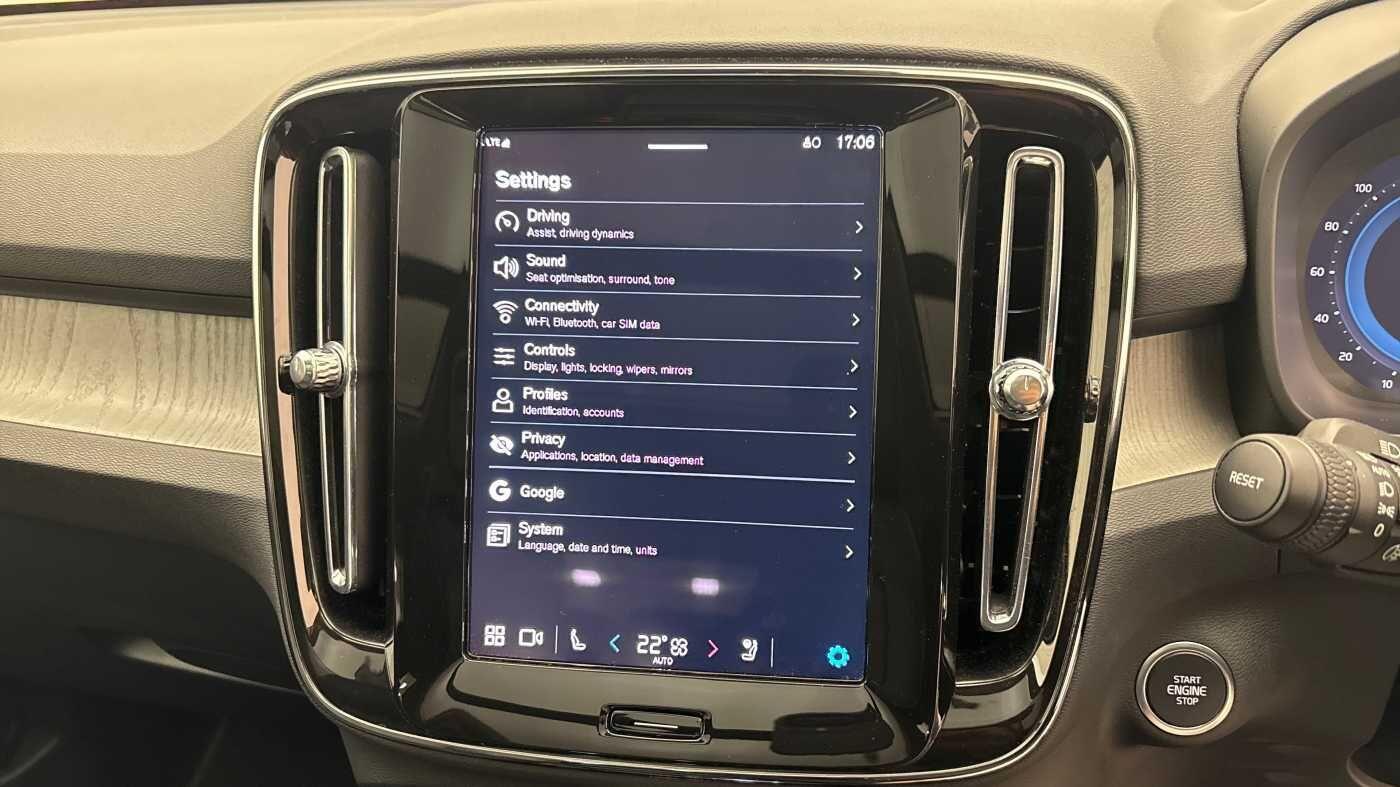 Used Volvo XC40 2025 for sale - 76825192: Photo 28