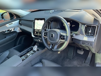 Used Volvo XC90 2025 for sale - 78504791: Photo