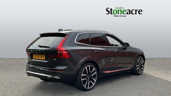 Used Volvo XC60 2024 for sale - 75720638: Photo 2
