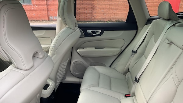 Used Volvo XC60 2024 for sale - 75720638: Photo 33