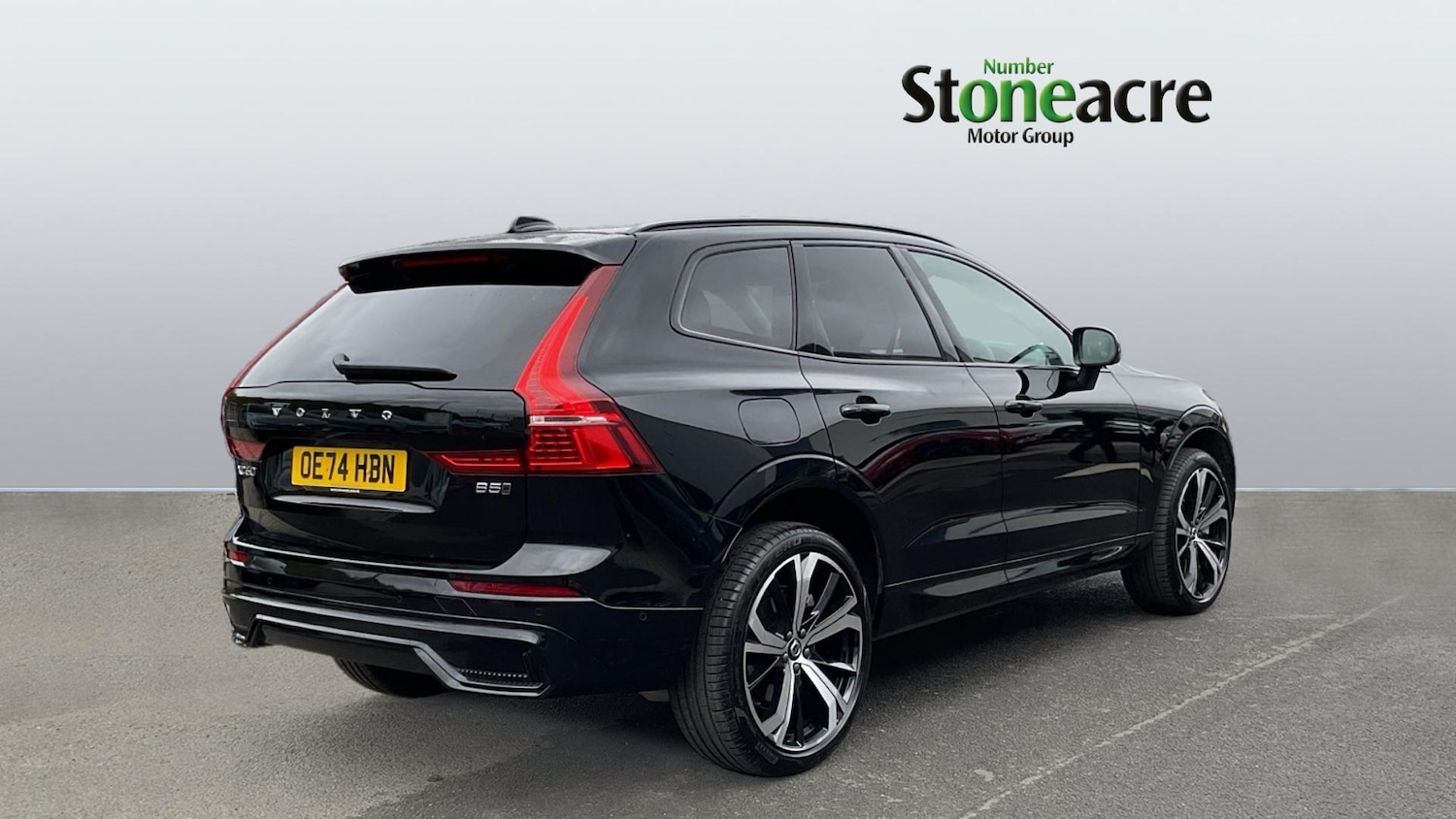 Used Volvo XC60 2024 for sale - 76700624: Photo 2