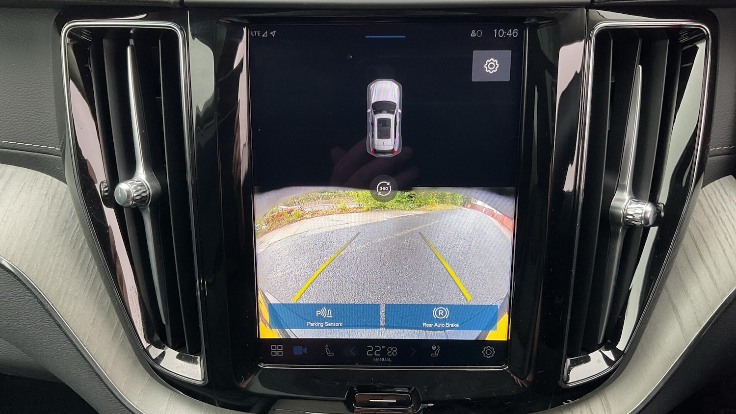 Used Volvo XC60 2024 for sale - 76700624: Photo 20