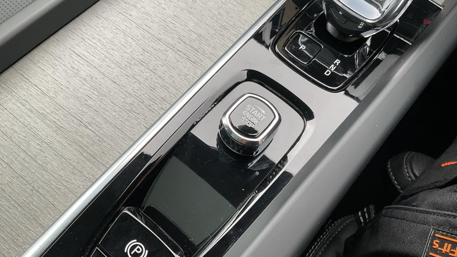 Used Volvo XC60 2024 for sale - 76700624: Photo 28