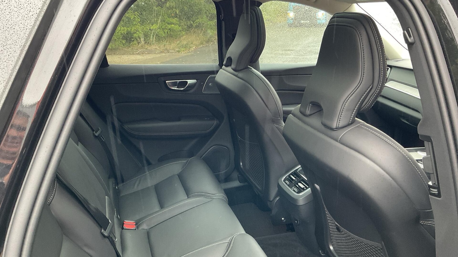 Used Volvo XC60 2024 for sale - 76700624: Photo 7