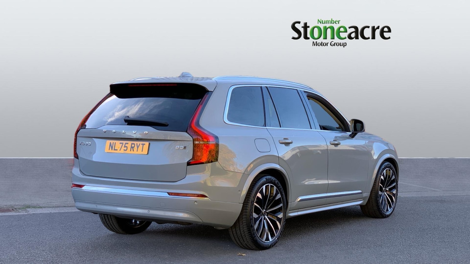 Used Volvo XC90 2025 for sale - 76432823: Photo 2