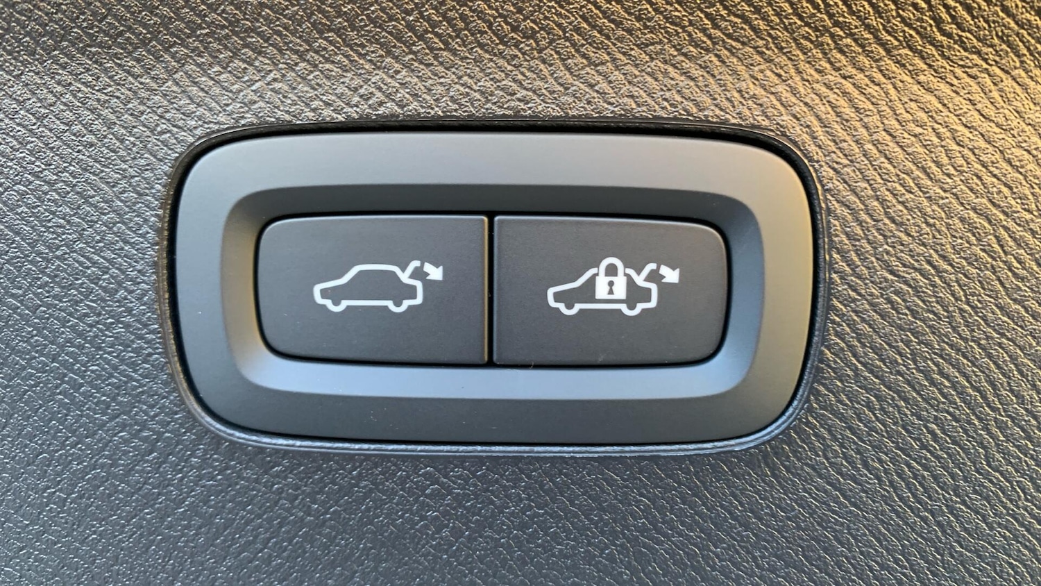 Used Volvo XC90 2025 for sale - 76432823: Photo 35