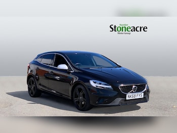 Used Volvo V40 2018 for sale - 78492562: Photo