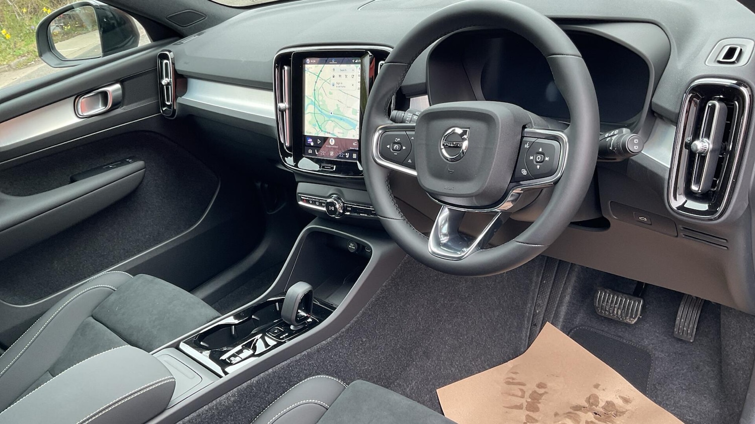 Used Volvo XC40 2026 for sale - 78007894: Photo 4