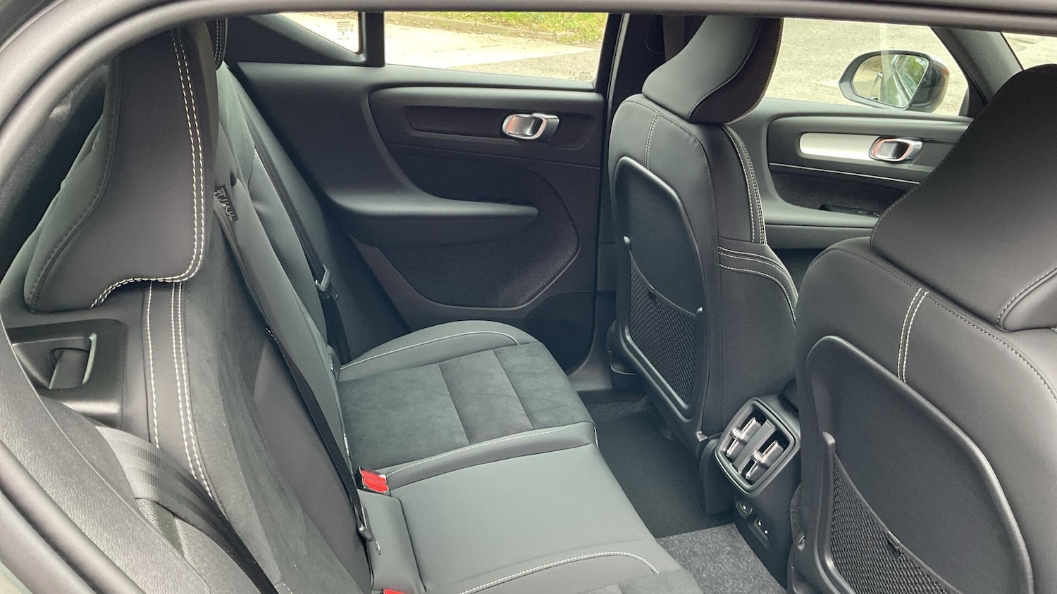 Used Volvo XC40 2026 for sale - 78007894: Photo 6