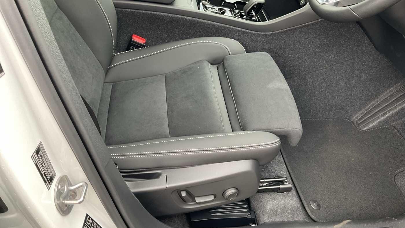 Used Volvo XC40 for sale - 77738716: Photo 9