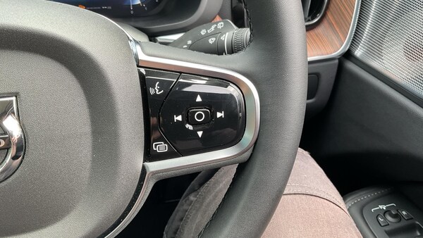 Used Volvo XC60 2024 for sale - 75459523: Photo 21