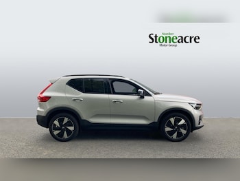 Used Volvo XC40 2023 for sale - 79395834: Photo