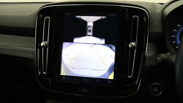 Used Volvo XC40 2024 for sale - 74546069: Photo 36