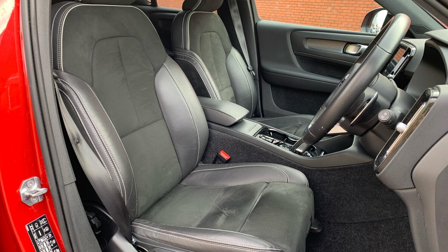 Used Volvo XC40 2020 for sale - 77696462: Photo 31