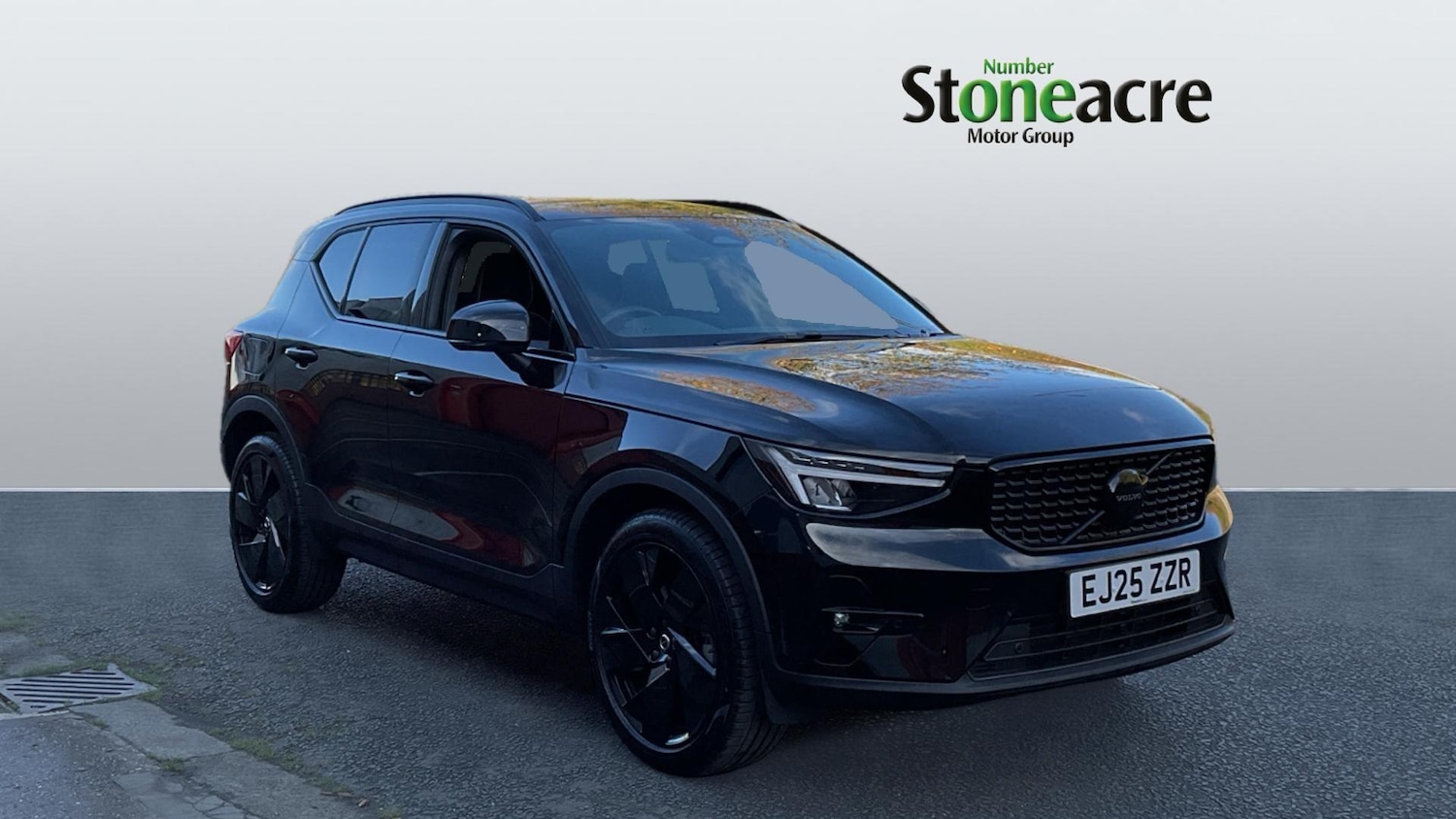 Used Volvo XC40 2025 for sale - 76824626: Photo 1
