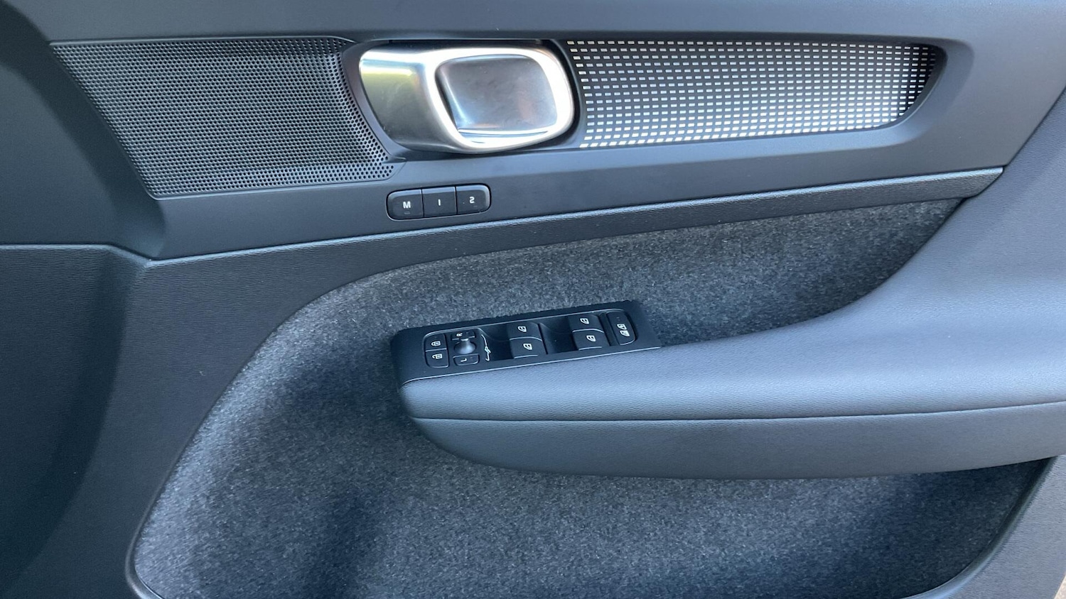 Used Volvo XC40 2025 for sale - 76824626: Photo 30