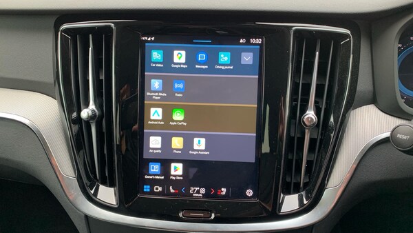 Used Volvo V60 2024 for sale - 76337261: Photo 12