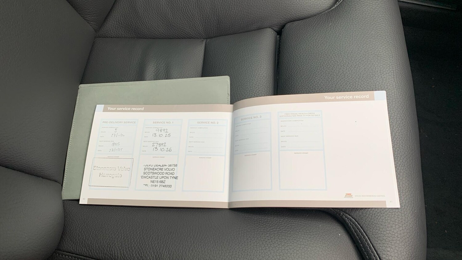 Used Volvo V60 2024 for sale - 76337261: Photo 16