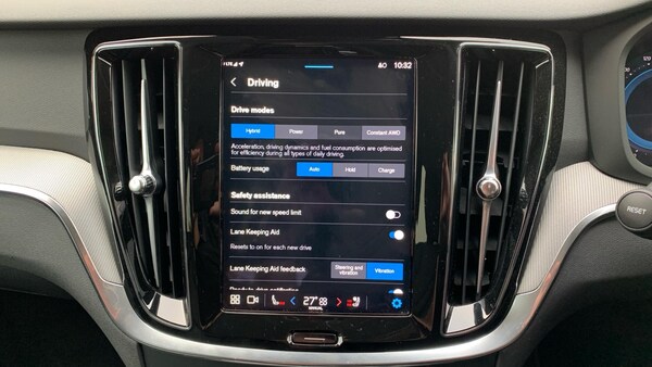 Used Volvo V60 2024 for sale - 76337261: Photo 17