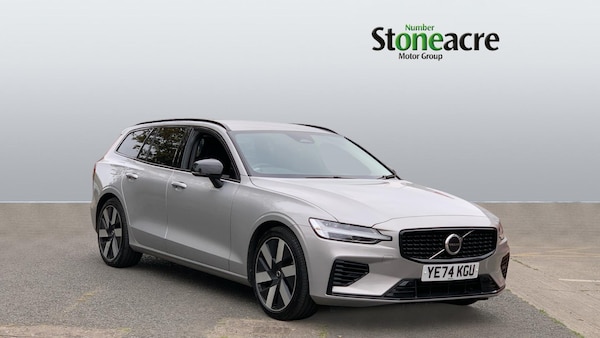 Used Volvo V60 2024 for sale - 76337261: Photo 1