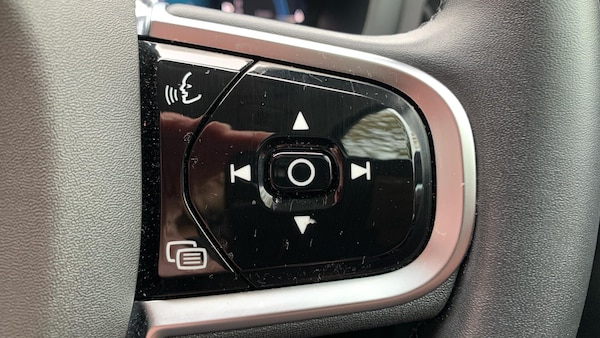 Used Volvo V60 2024 for sale - 76337261: Photo 22