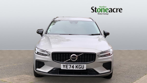 Used Volvo V60 2024 for sale - 76337261: Photo 8