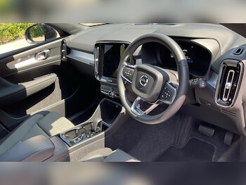Used Volvo XC40 2024 for sale - 79192187: Photo