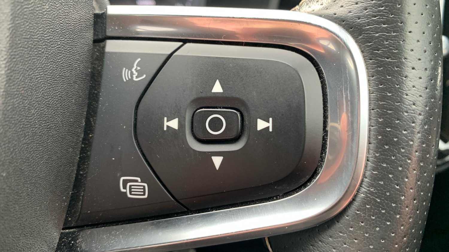 Used Volvo XC40 2020 for sale - 77524747: Photo 22