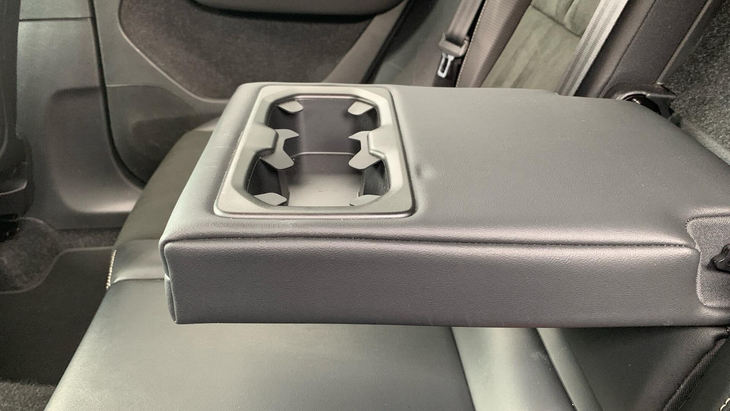 Used Volvo XC40 2020 for sale - 77524747: Photo 34