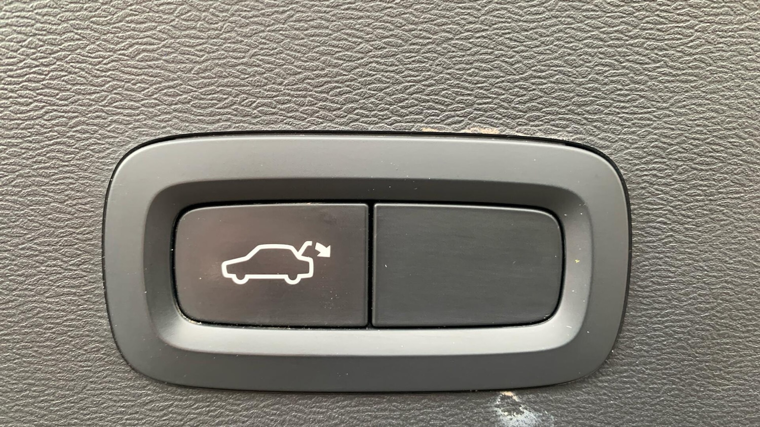 Used Volvo XC40 2020 for sale - 77524747: Photo 35