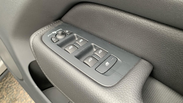 Used Volvo XC60 2022 for sale - 76306445: Photo 25