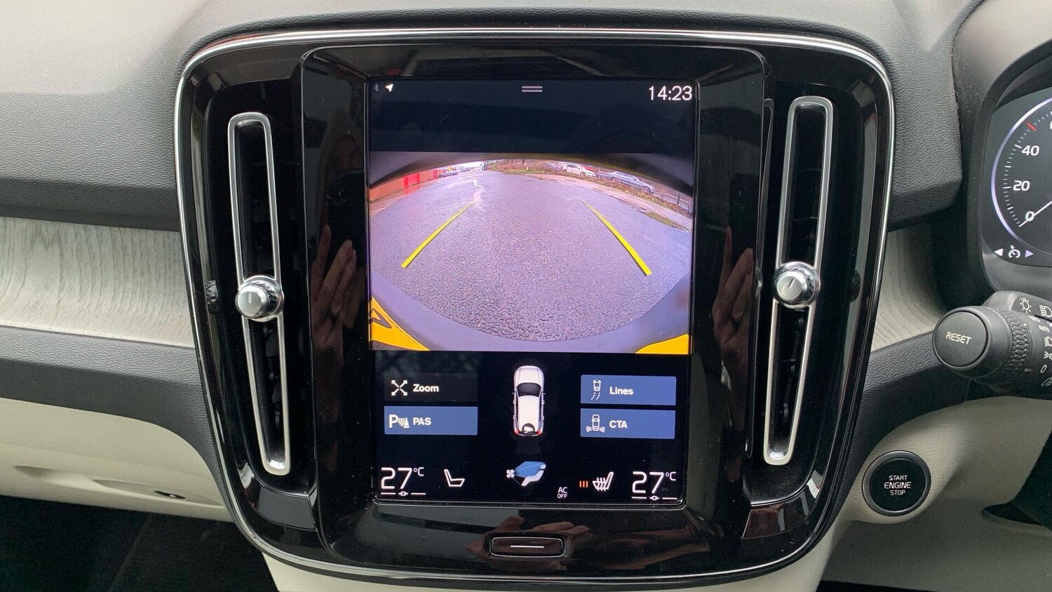 Used Volvo XC40 2019 for sale - 77468567: Photo 19