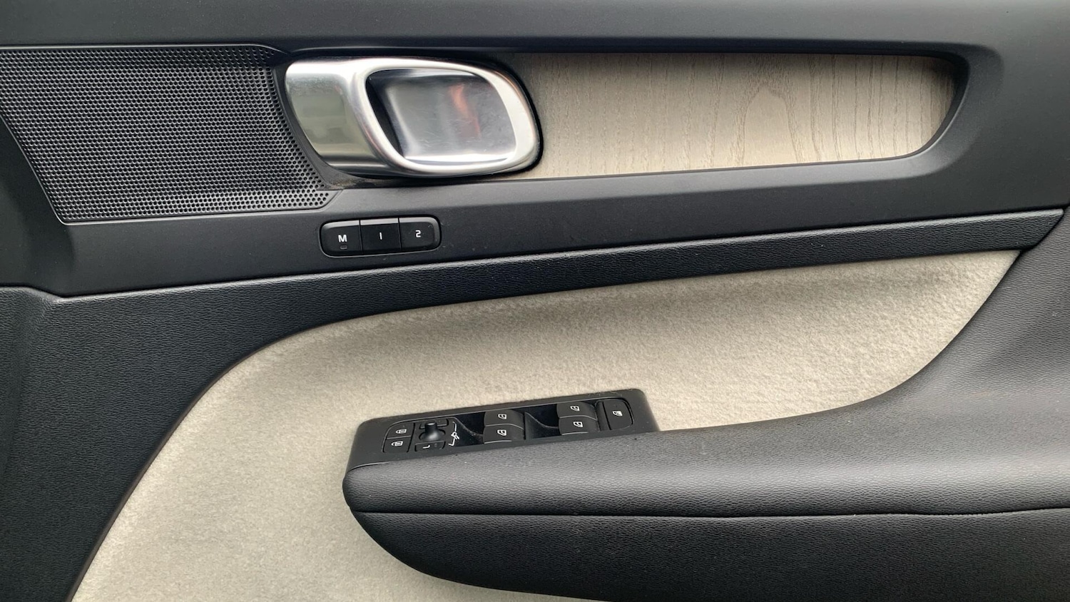 Used Volvo XC40 2019 for sale - 77468567: Photo 29