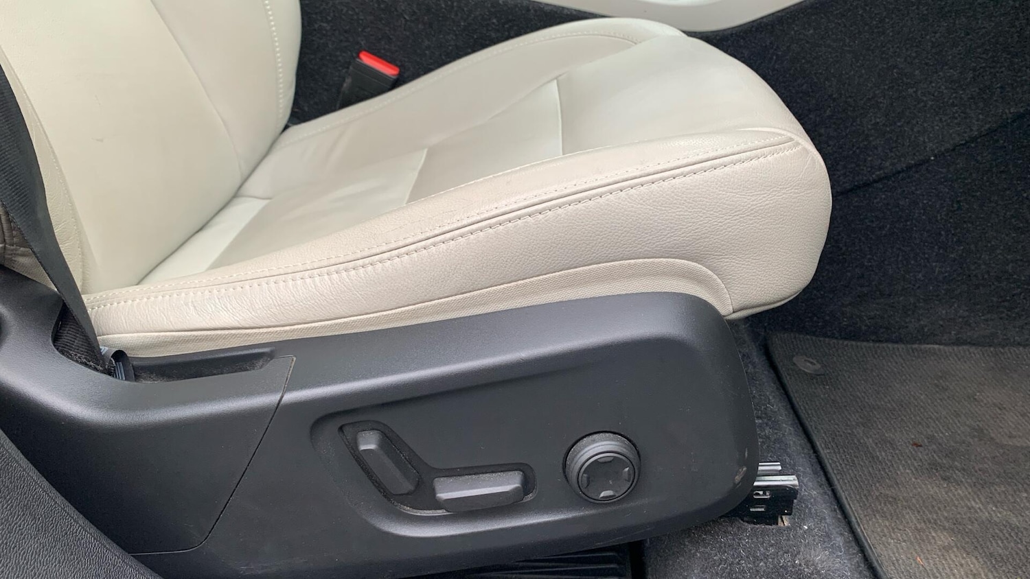 Used Volvo XC40 2019 for sale - 77468567: Photo 30