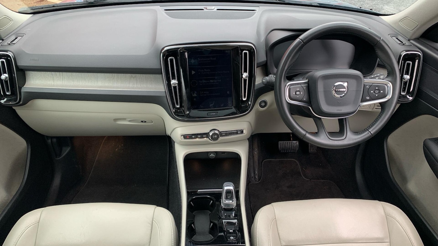 Used Volvo XC40 2019 for sale - 77468567: Photo 5