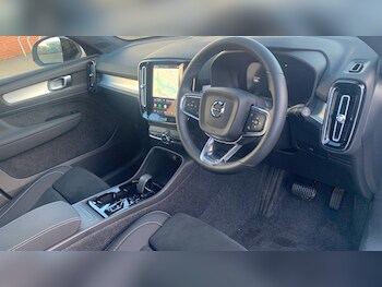 Used Volvo XC40 2026 for sale - 78261375: Photo