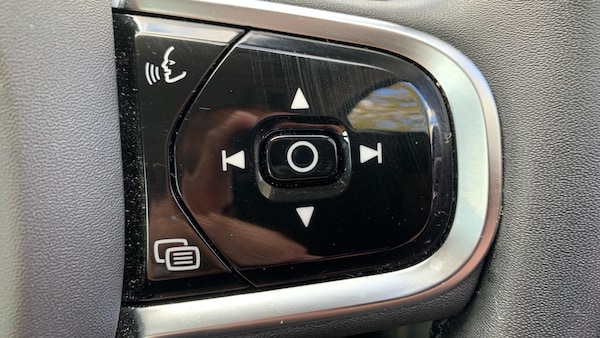 Used Volvo XC60 2023 for sale - 76166758: Photo 23