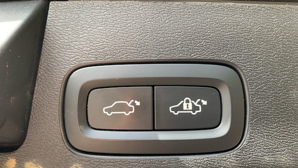 Used Volvo XC60 2023 for sale - 76166758: Photo 36