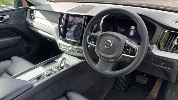 Used Volvo XC60 2023 for sale - 76166758: Photo 5