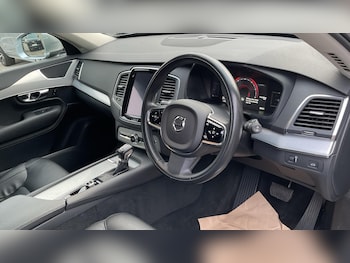 Used Volvo XC90 2016 for sale - 79553840: Photo