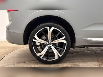Used Volvo XC60 2025 for sale - 78923099: Photo