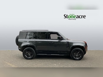 Used Land Rover Defender 2023 for sale - 79212418: Photo