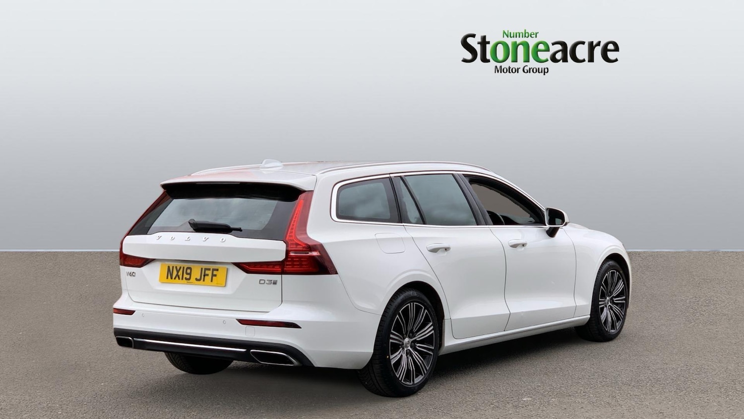 Used Volvo V60 for sale - 77657939: Photo 2