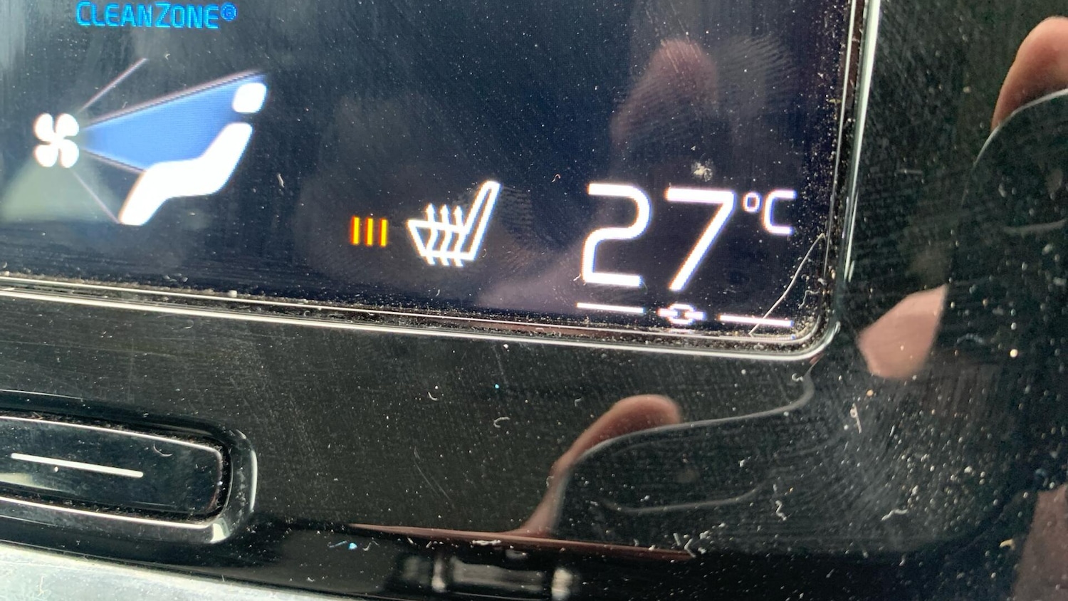 Used Volvo V60 for sale - 77657939: Photo 25