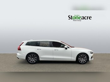 Used Volvo V60 2019 for sale - 77657939: Photo