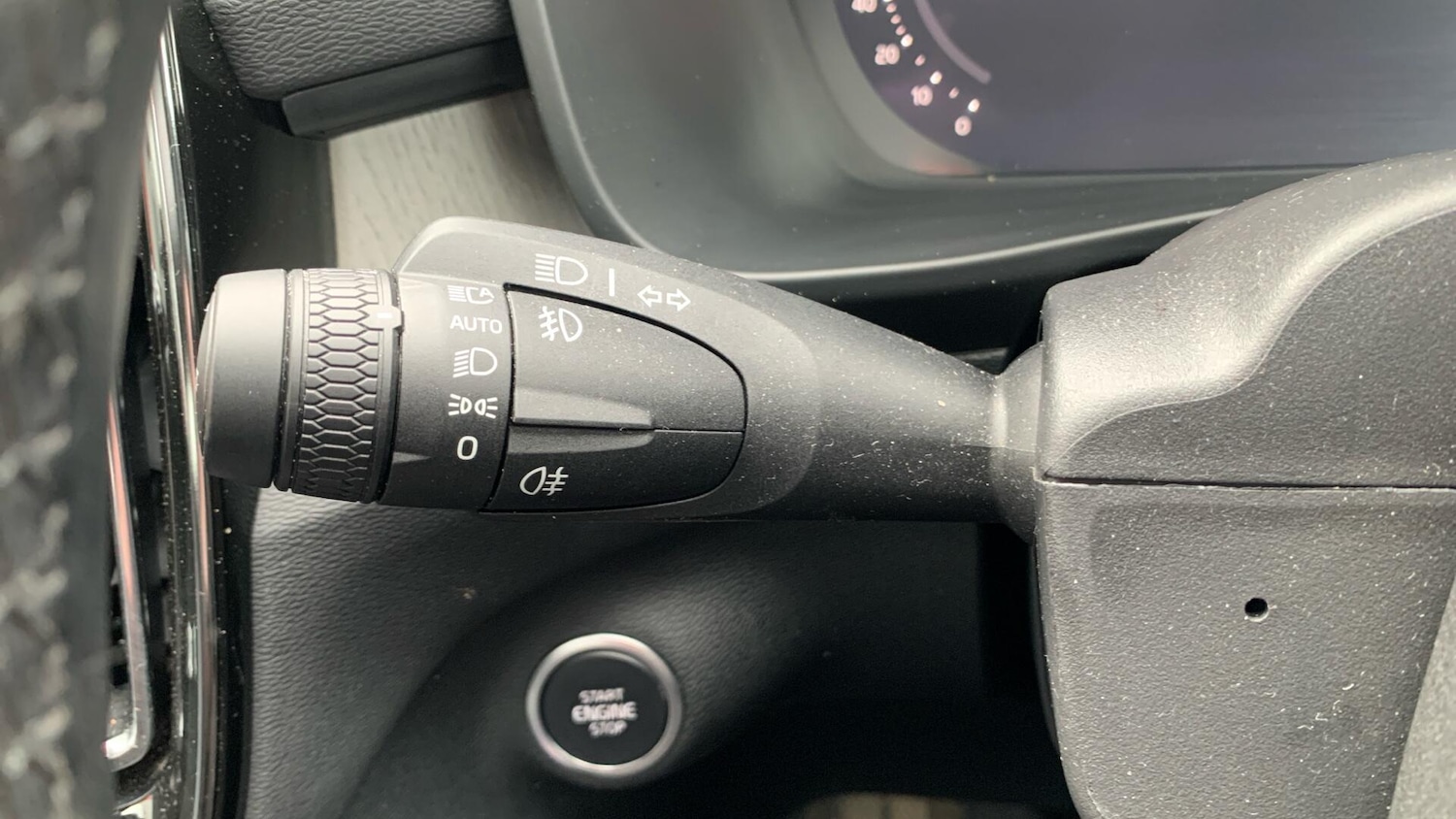 Used Volvo XC40 2025 for sale - 77625207: Photo 20